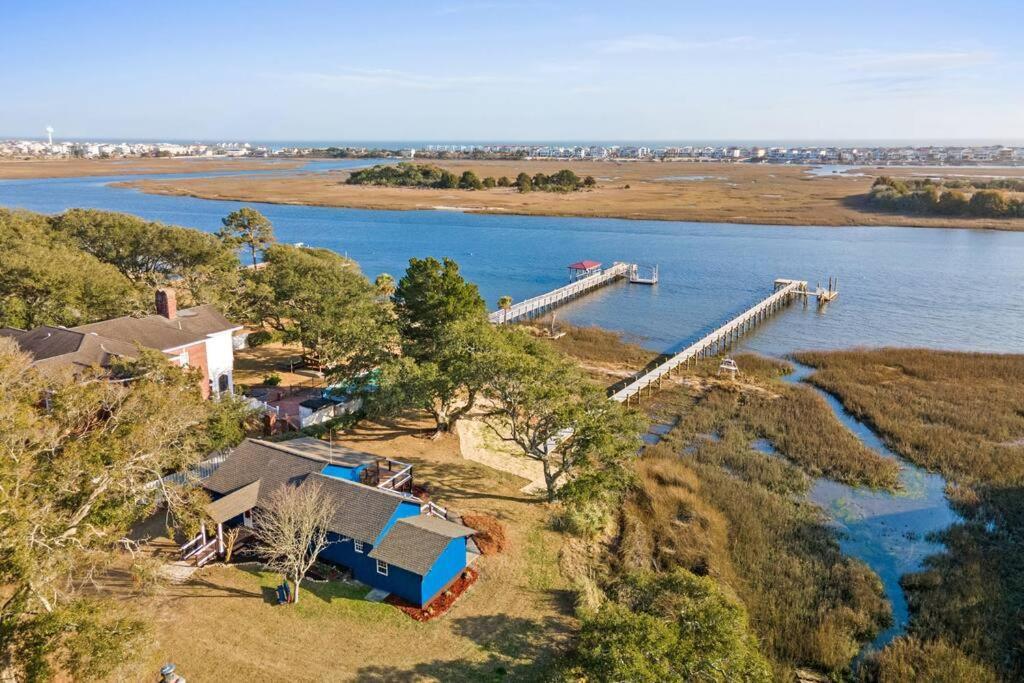 Вилла Dolphin Cove - Whole Waterfront House With Dock Ошен-Айл-Бич Экстерьер фото